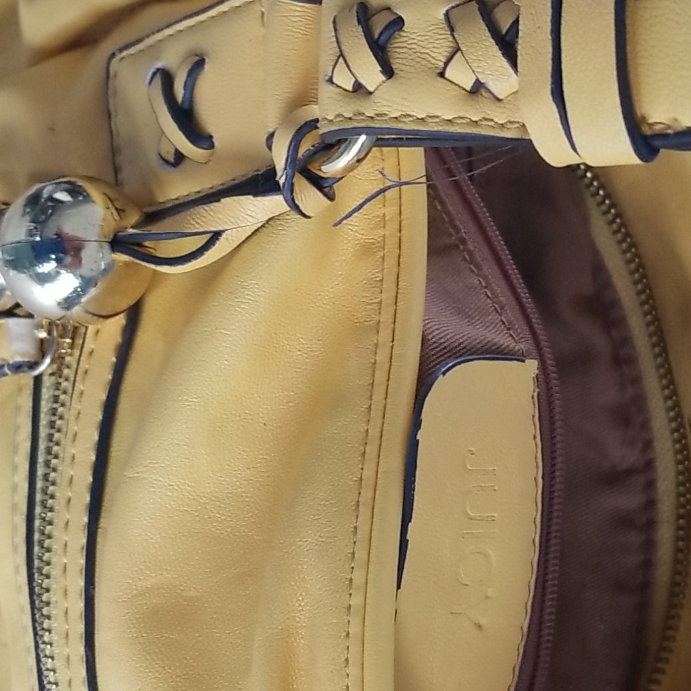 purse - Picture 3 of 3